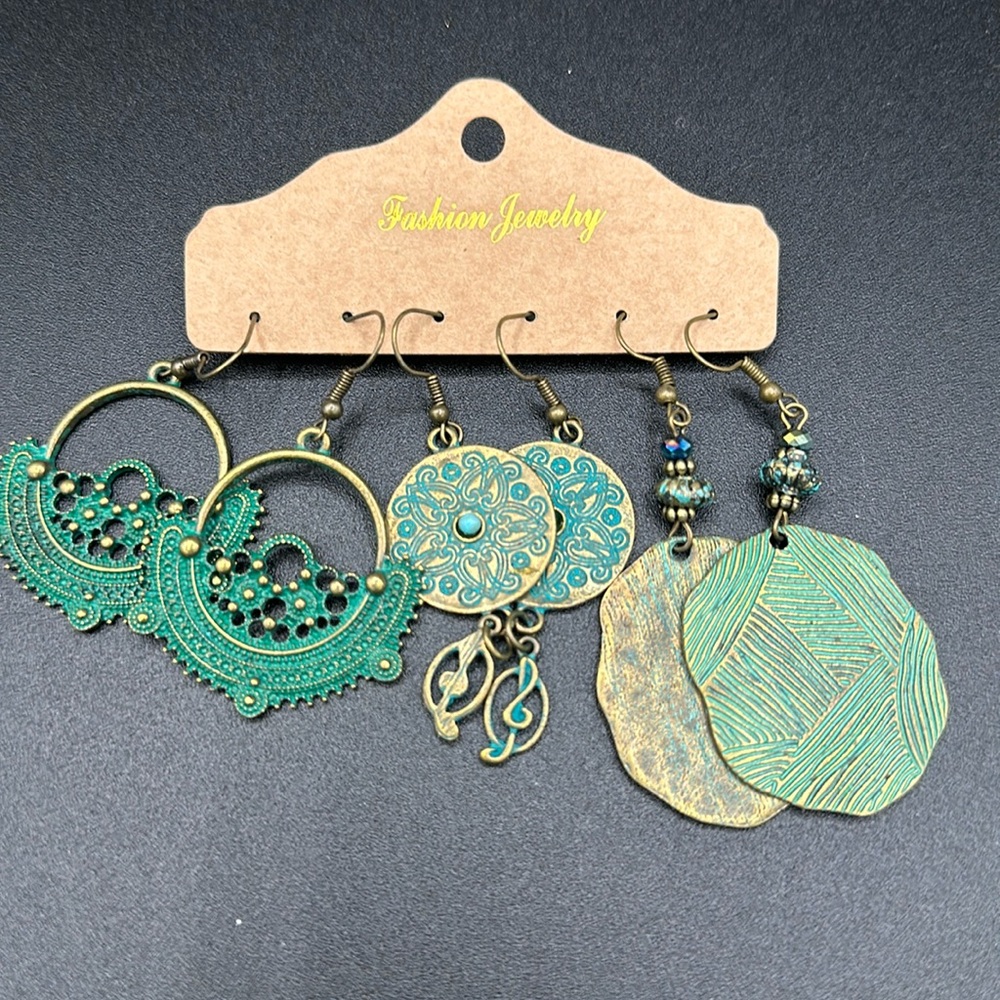 A set of 3 pairs of green metal dangling earrings NWT